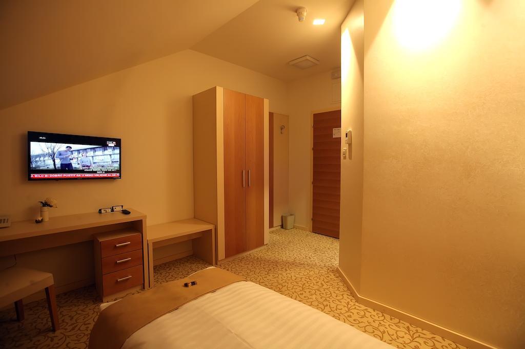 Hotel Gallus Sesvete Dış mekan fotoğraf
