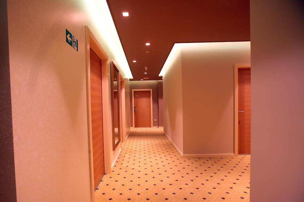 Hotel Gallus Sesvete Dış mekan fotoğraf