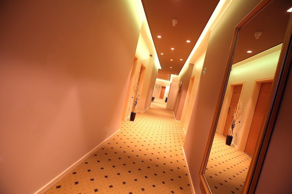Hotel Gallus Sesvete Dış mekan fotoğraf