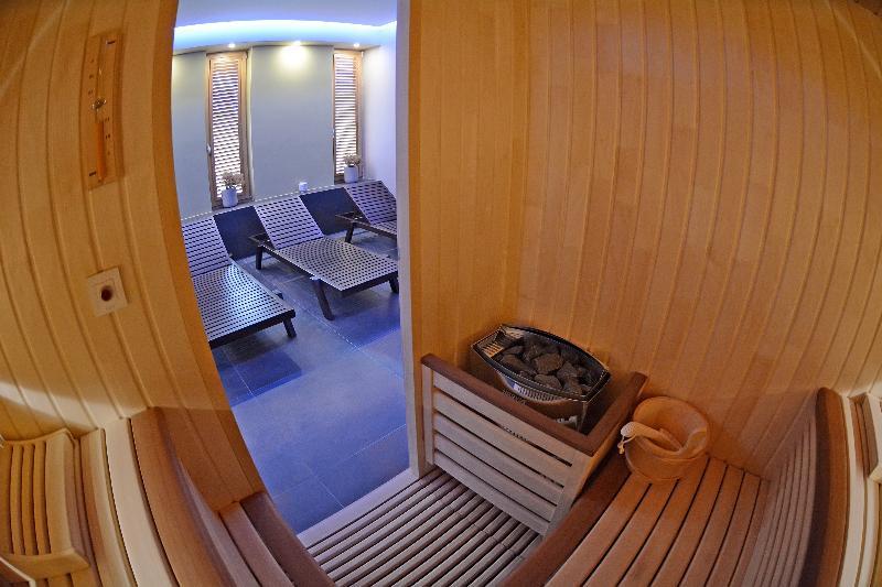 Hotel Gallus Sesvete Dış mekan fotoğraf
